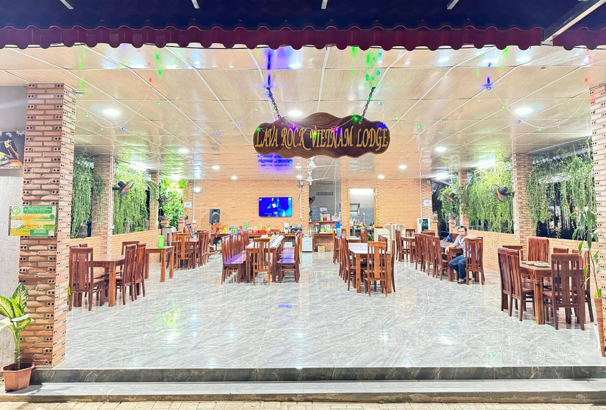 Lava Rock Viet Nam Lodge Anhfly Resort Nam Cat Tien Εξωτερικό φωτογραφία