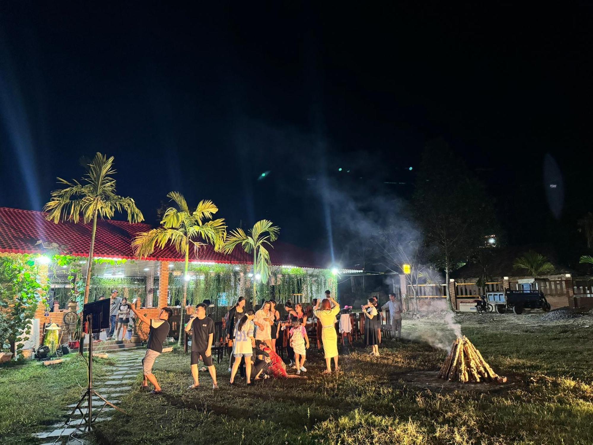 Lava Rock Viet Nam Lodge Anhfly Resort Nam Cat Tien Εξωτερικό φωτογραφία