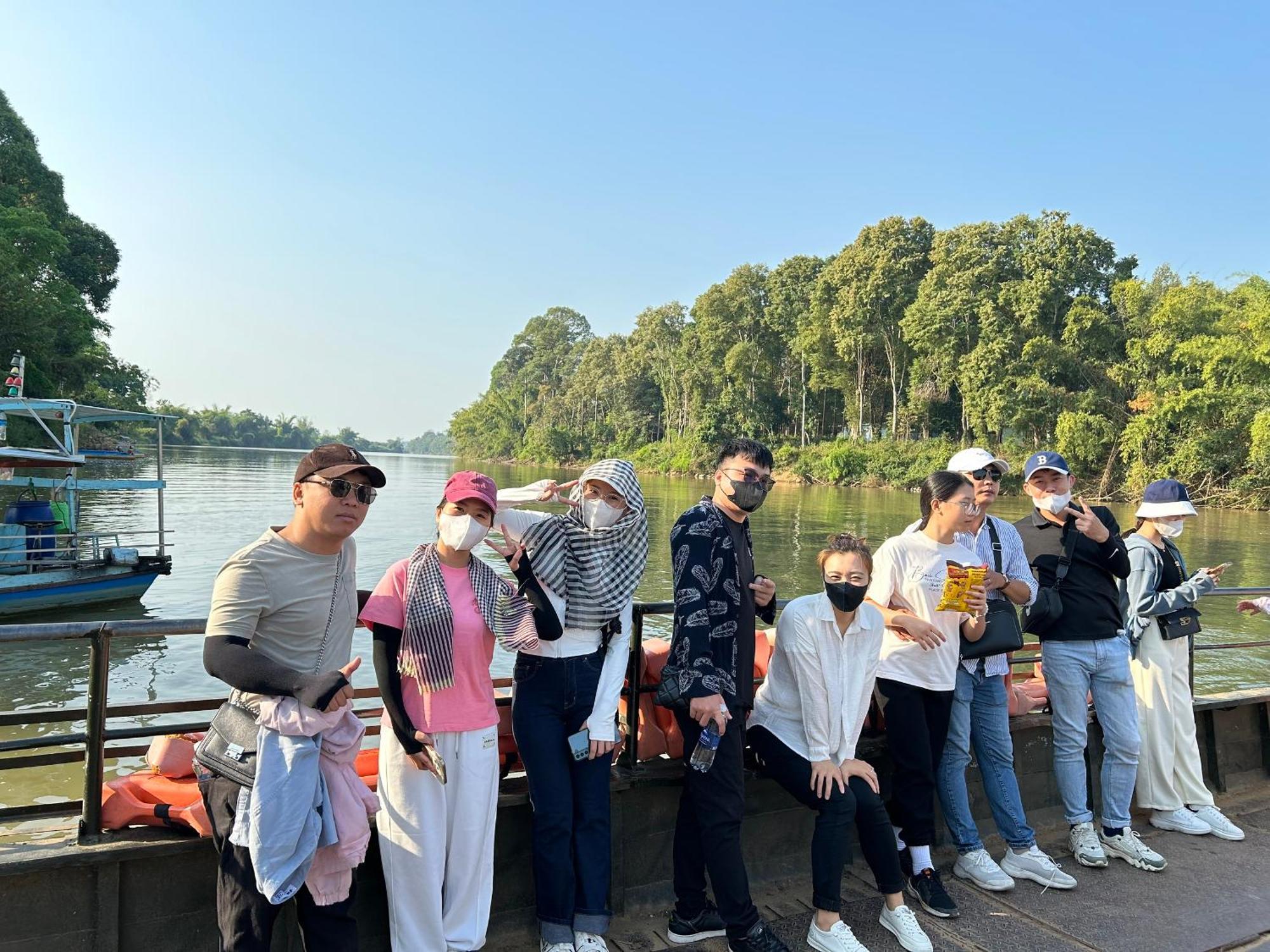 Lava Rock Viet Nam Lodge Anhfly Resort Nam Cat Tien Εξωτερικό φωτογραφία