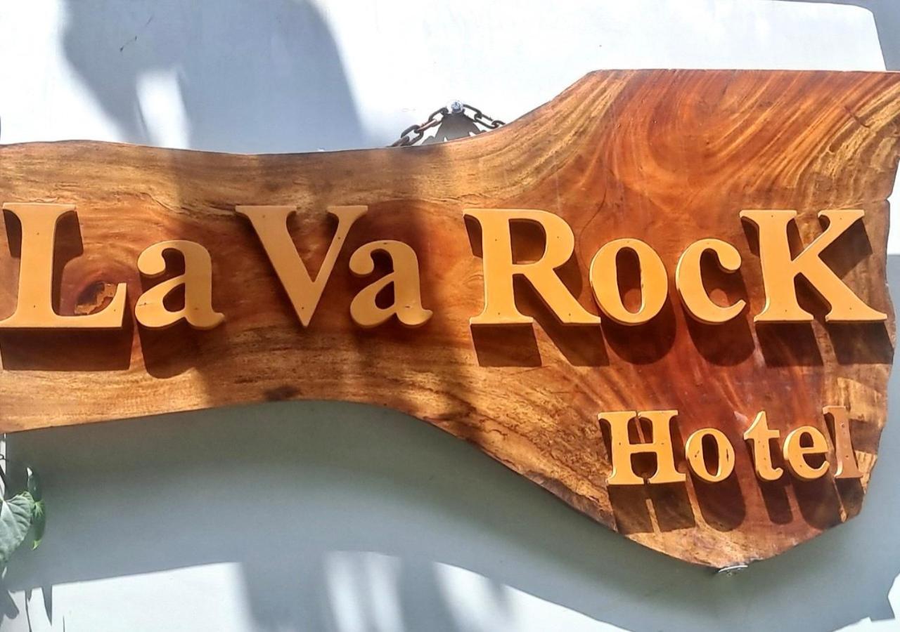 Lava Rock Viet Nam Lodge Anhfly Resort Nam Cat Tien Εξωτερικό φωτογραφία