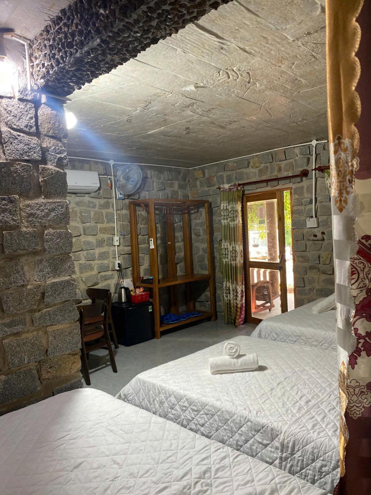 Lava Rock Viet Nam Lodge Anhfly Resort Nam Cat Tien Εξωτερικό φωτογραφία